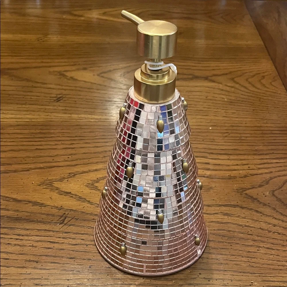 Kassatex disco ball inspired‎ glass soap dispenser with a rose gold finish, new